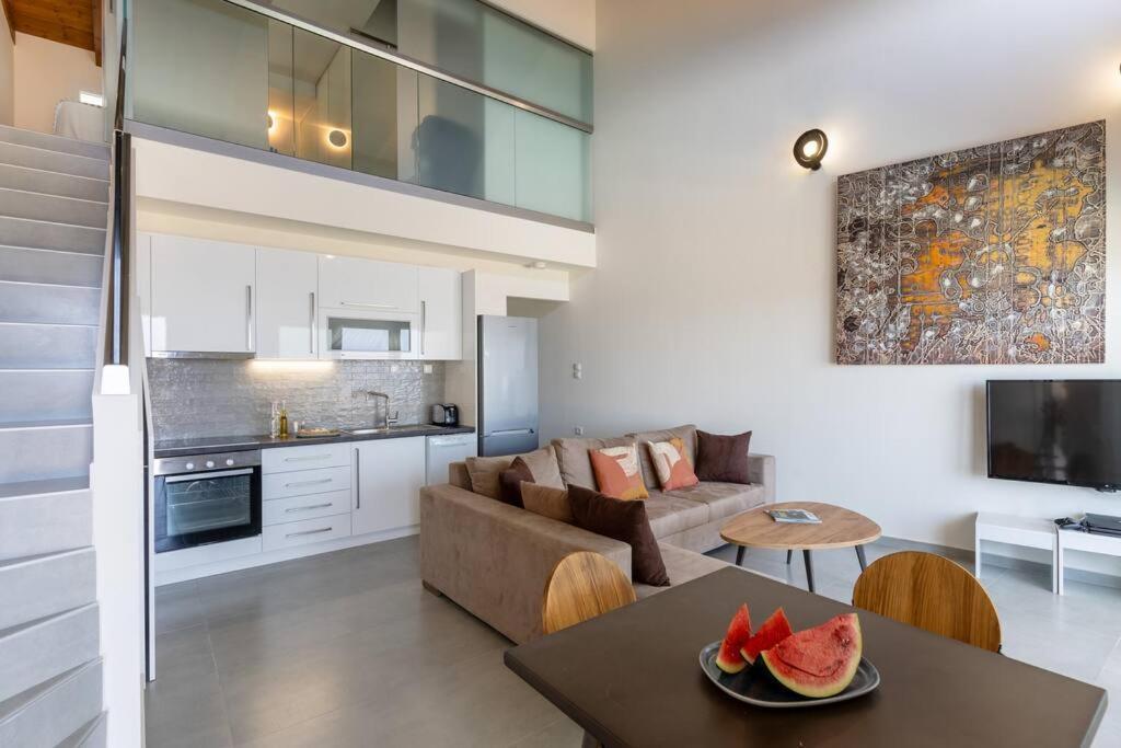 Sofia Suite, A Seafront Hideaway ! Pánormos エクステリア 写真